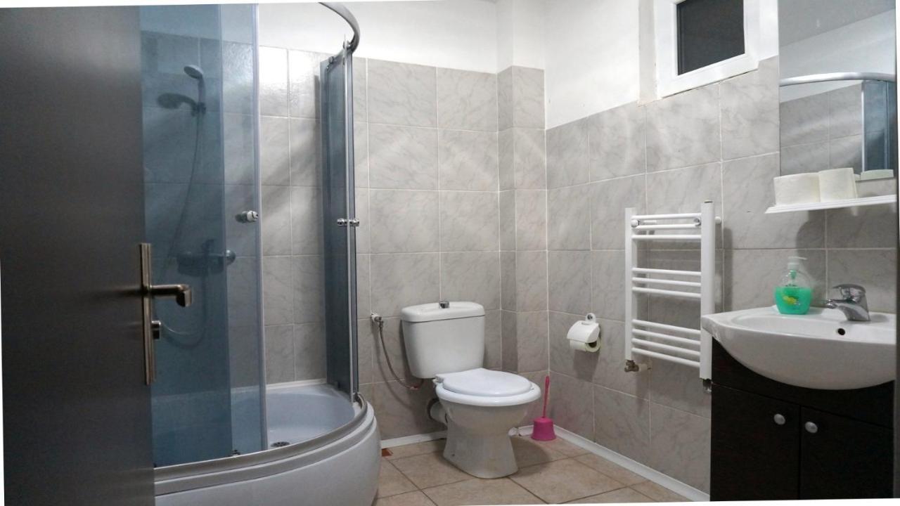 Buget B&B Focşani Exteriér fotografie